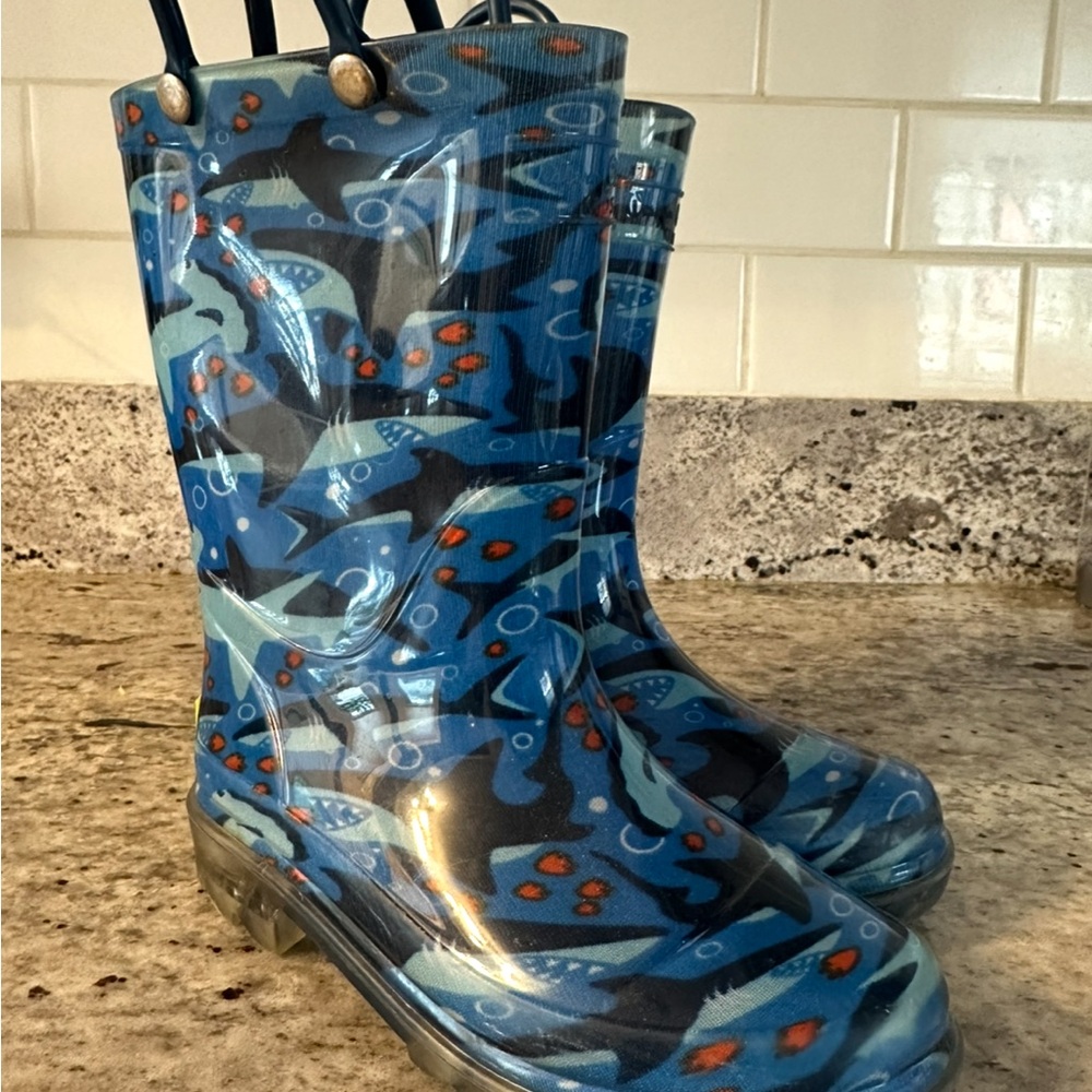 Western Chief Blue Shark Pattern Rain Boots